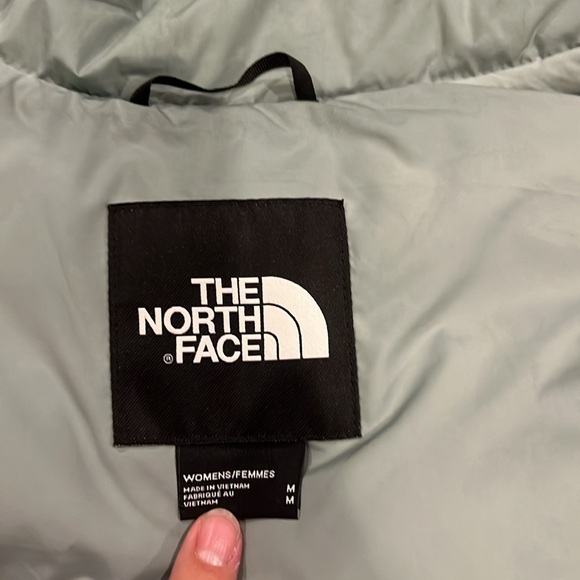 The North Face Women’s Aconcagua 3 Jacket ice blue down puffer jacket - Picture 4 of 17